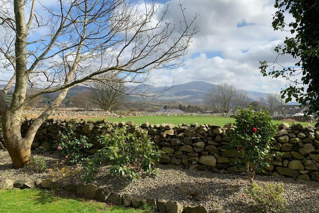 Snowdonia Cabin Caernarfon Exterior photo